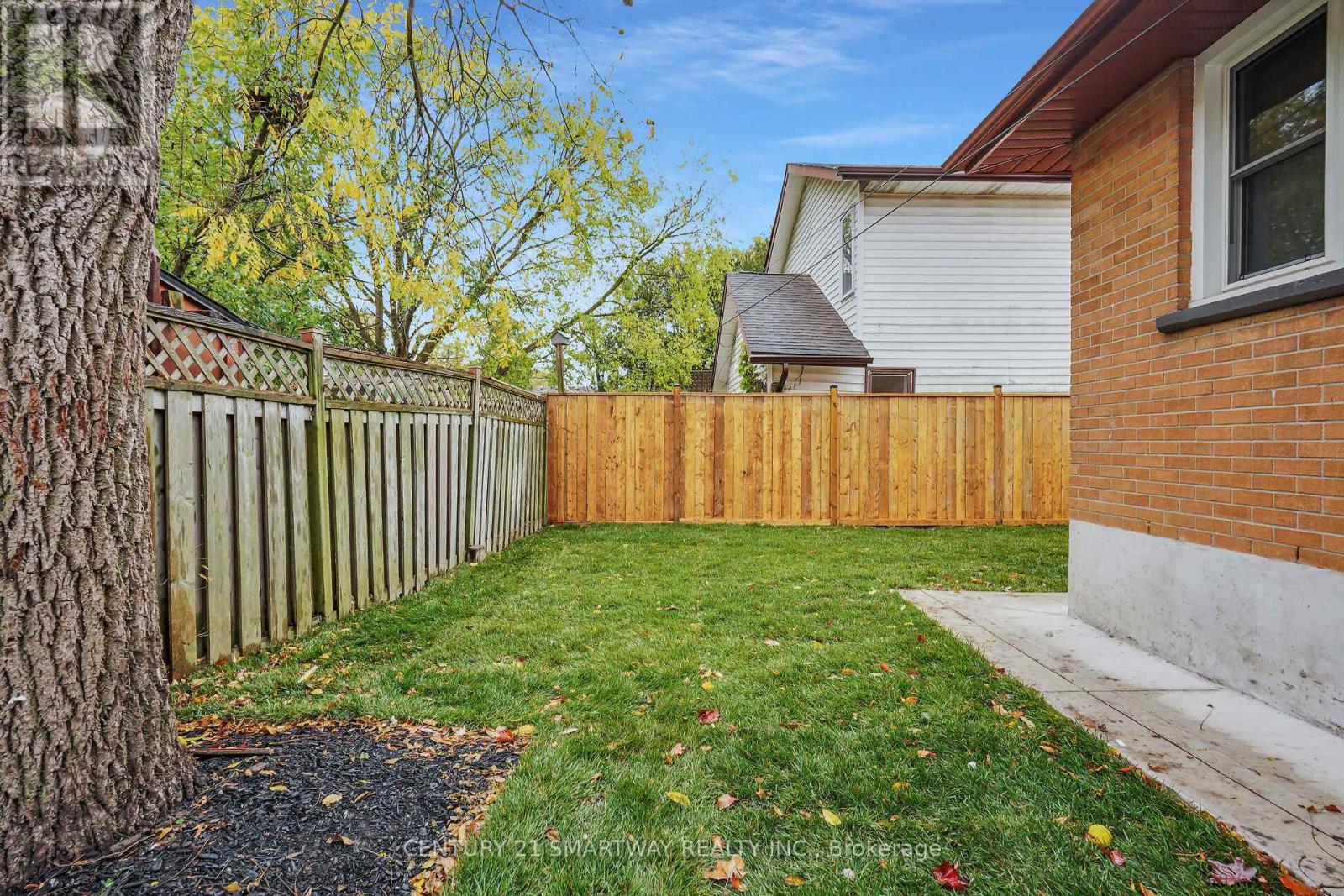 141 Boullee Street, London East (East C), Ontario  N5Y 1T8 - Photo 39 - X12497228