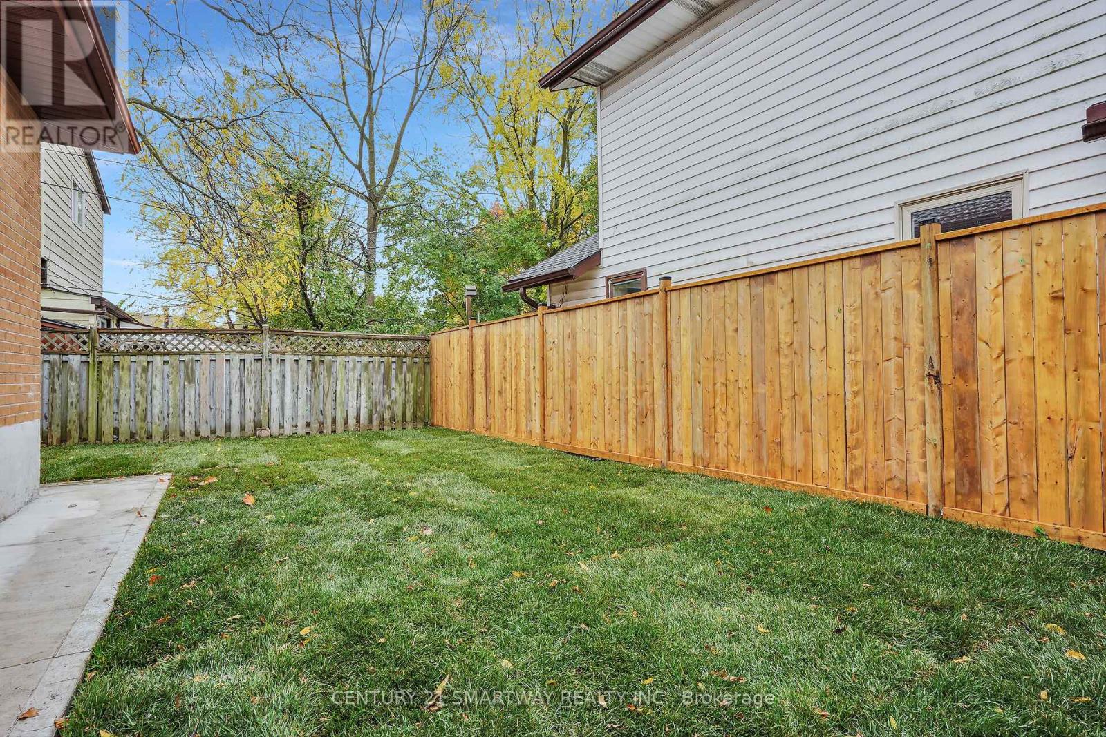 141 Boullee Street, London East (East C), Ontario  N5Y 1T8 - Photo 40 - X12497228