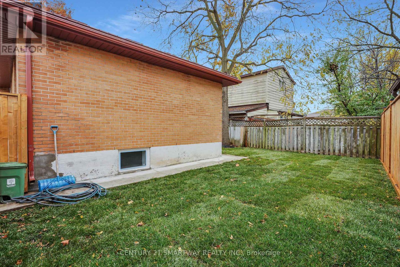 141 Boullee Street, London East (East C), Ontario  N5Y 1T8 - Photo 41 - X12497228