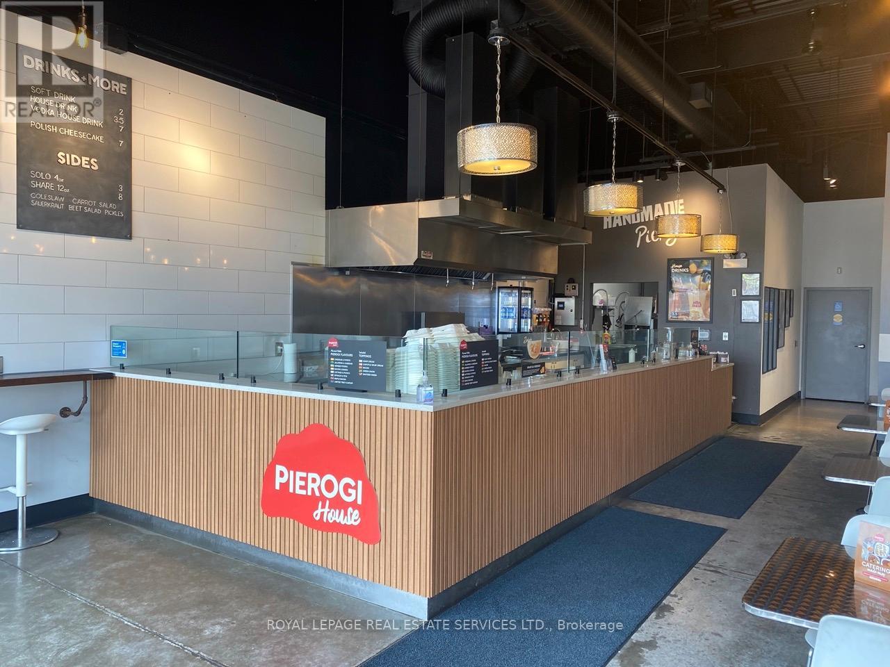 655 Parkside Drive, Waterloo, Ontario  N2L 0C7 - Photo 10 - X12497274