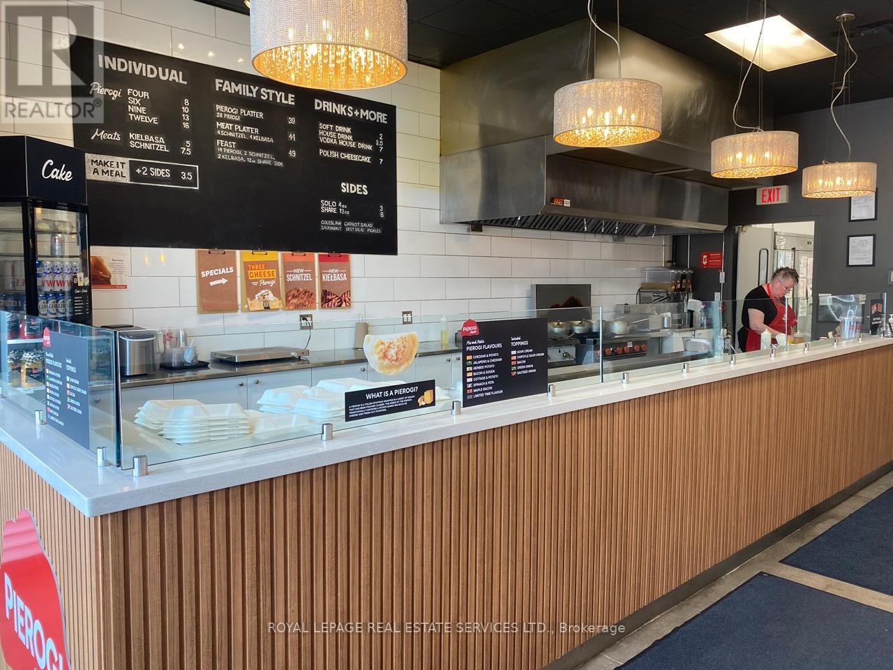 4336 King Street E, Kitchener, Ontario  N2P 3W6 - Photo 5 - X12497288