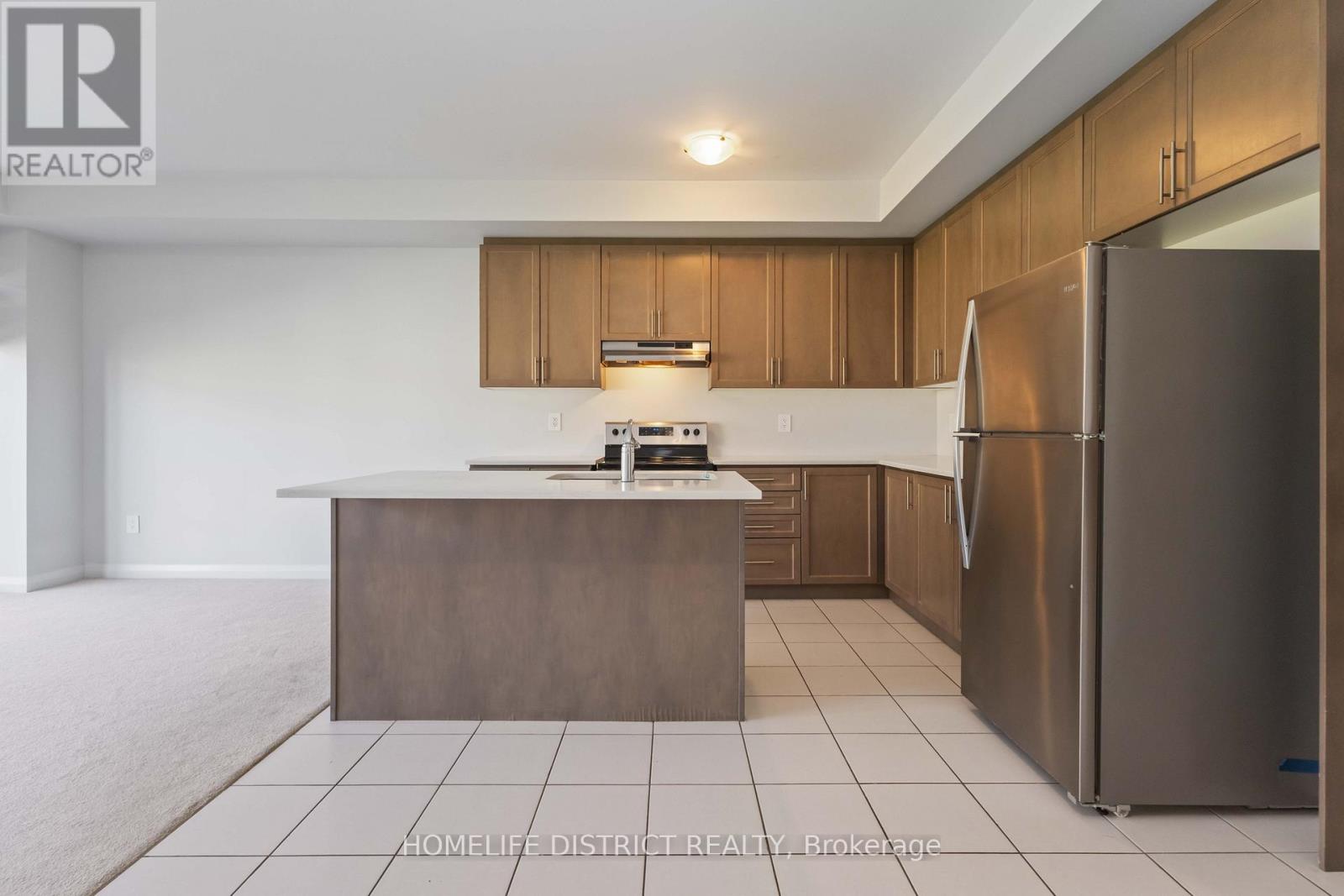 34 Keenan Street, Kawartha Lakes, Ontario  K9V 6C2 - Photo 15 - X12497370