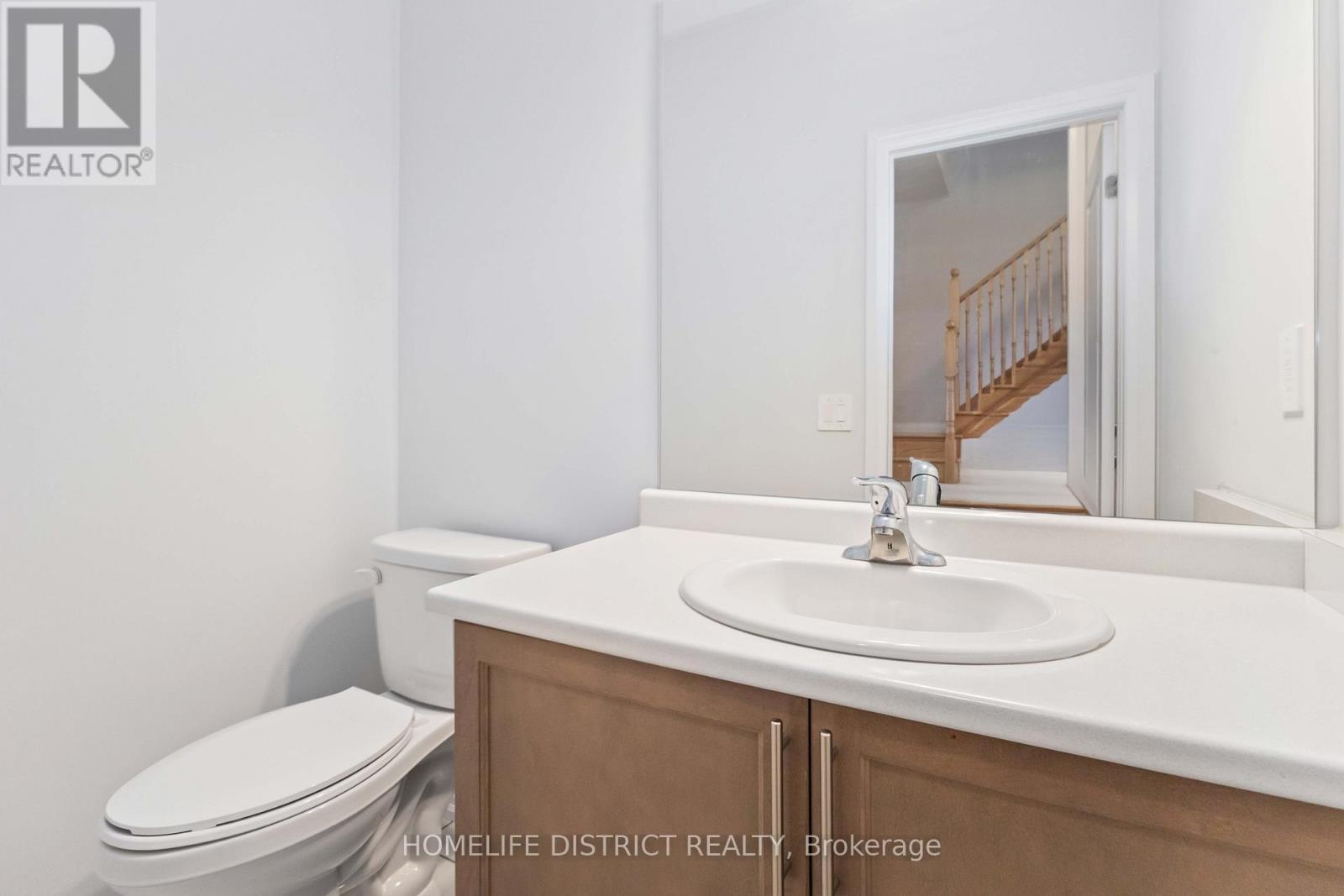 34 Keenan Street, Kawartha Lakes, Ontario  K9V 6C2 - Photo 16 - X12497370