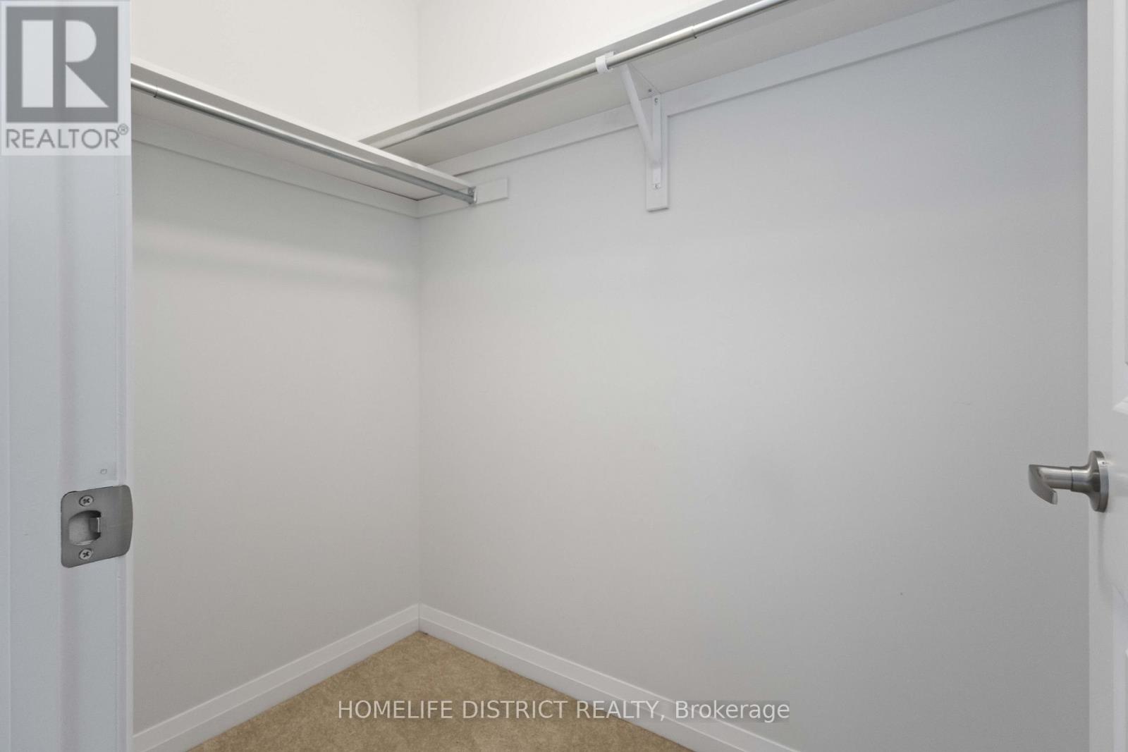 34 Keenan Street, Kawartha Lakes, Ontario  K9V 6C2 - Photo 23 - X12497370