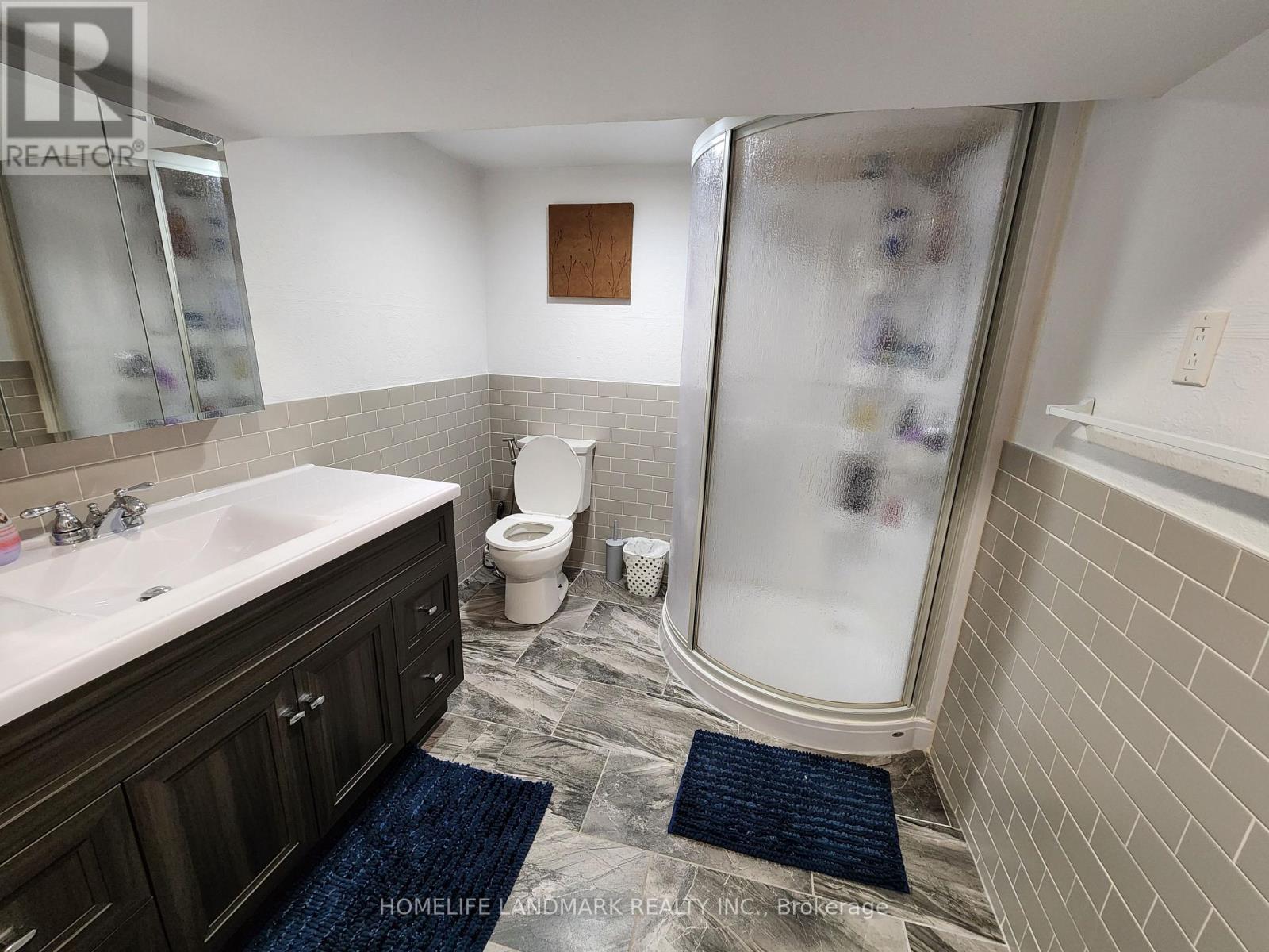 39 Elma Street, St. Catharines (Lakeport), Ontario  L2N 6Z2 - Photo 12 - X12497376