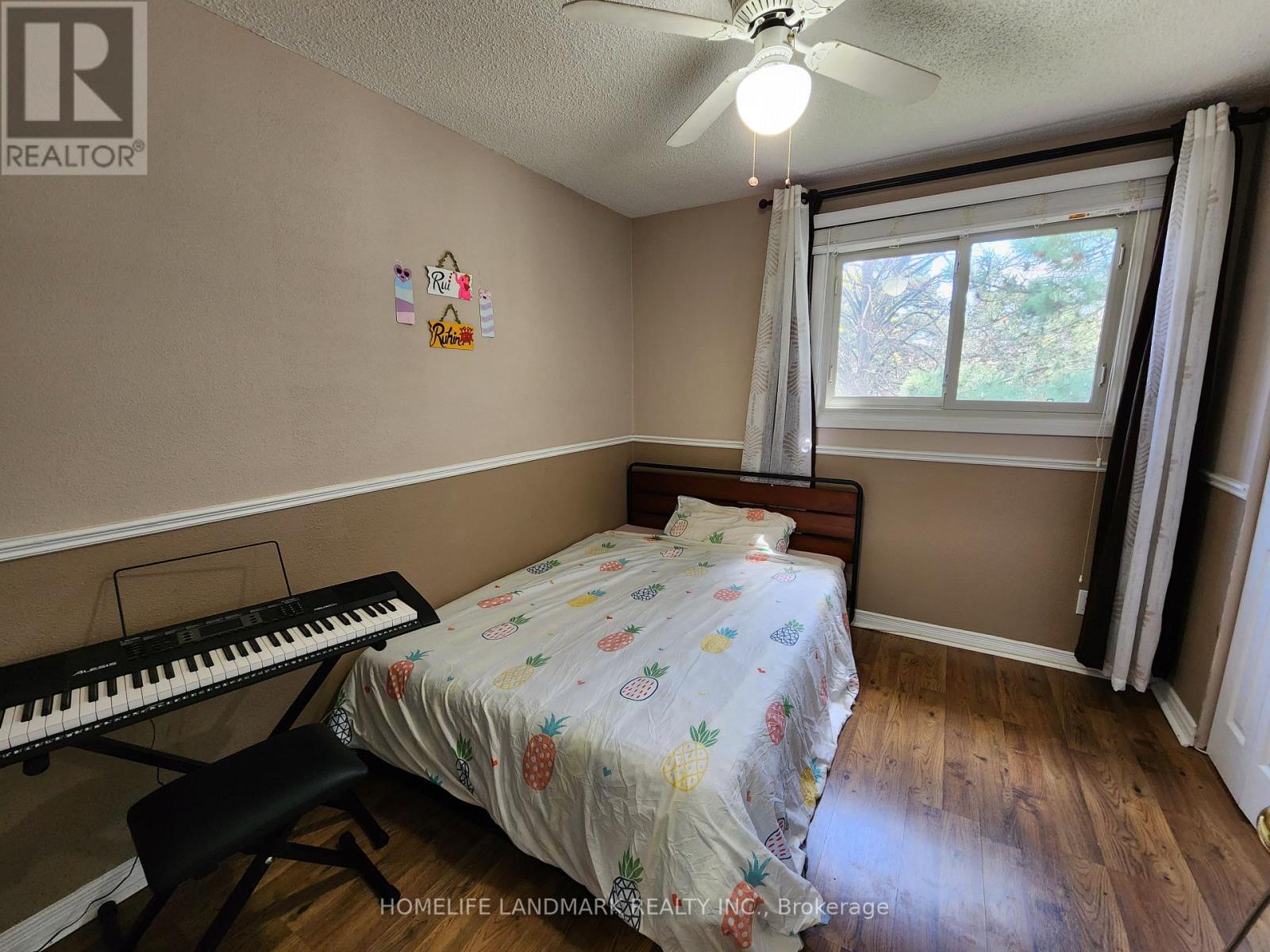 39 Elma Street, St. Catharines (Lakeport), Ontario  L2N 6Z2 - Photo 7 - X12497376