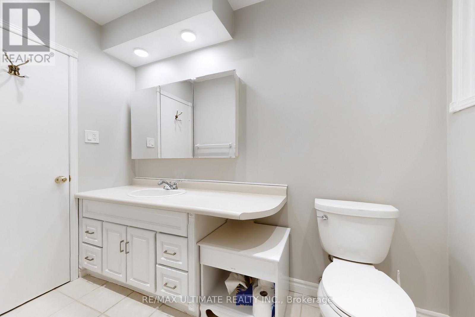 Geb - 96 Lakeshore Road, St. Catharines, Ontario  L2N 2T5 - Photo 27 - X12497448