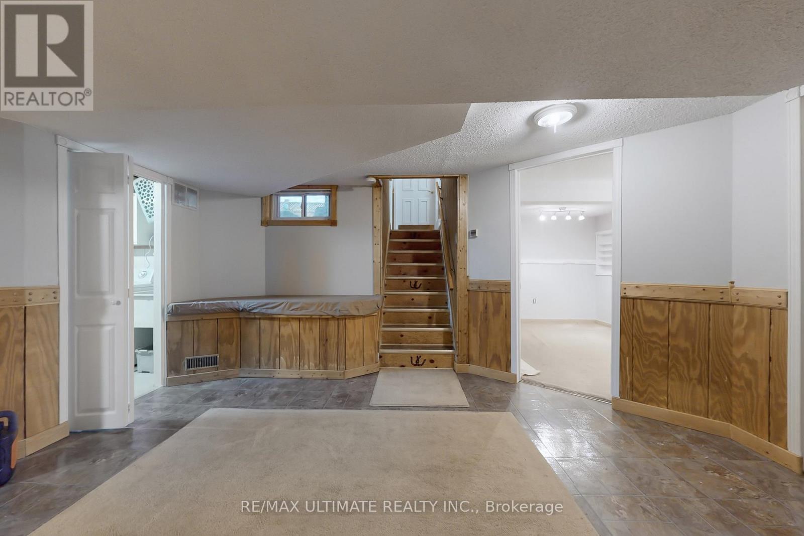 Geb - 96 Lakeshore Road, St. Catharines, Ontario  L2N 2T5 - Photo 31 - X12497448