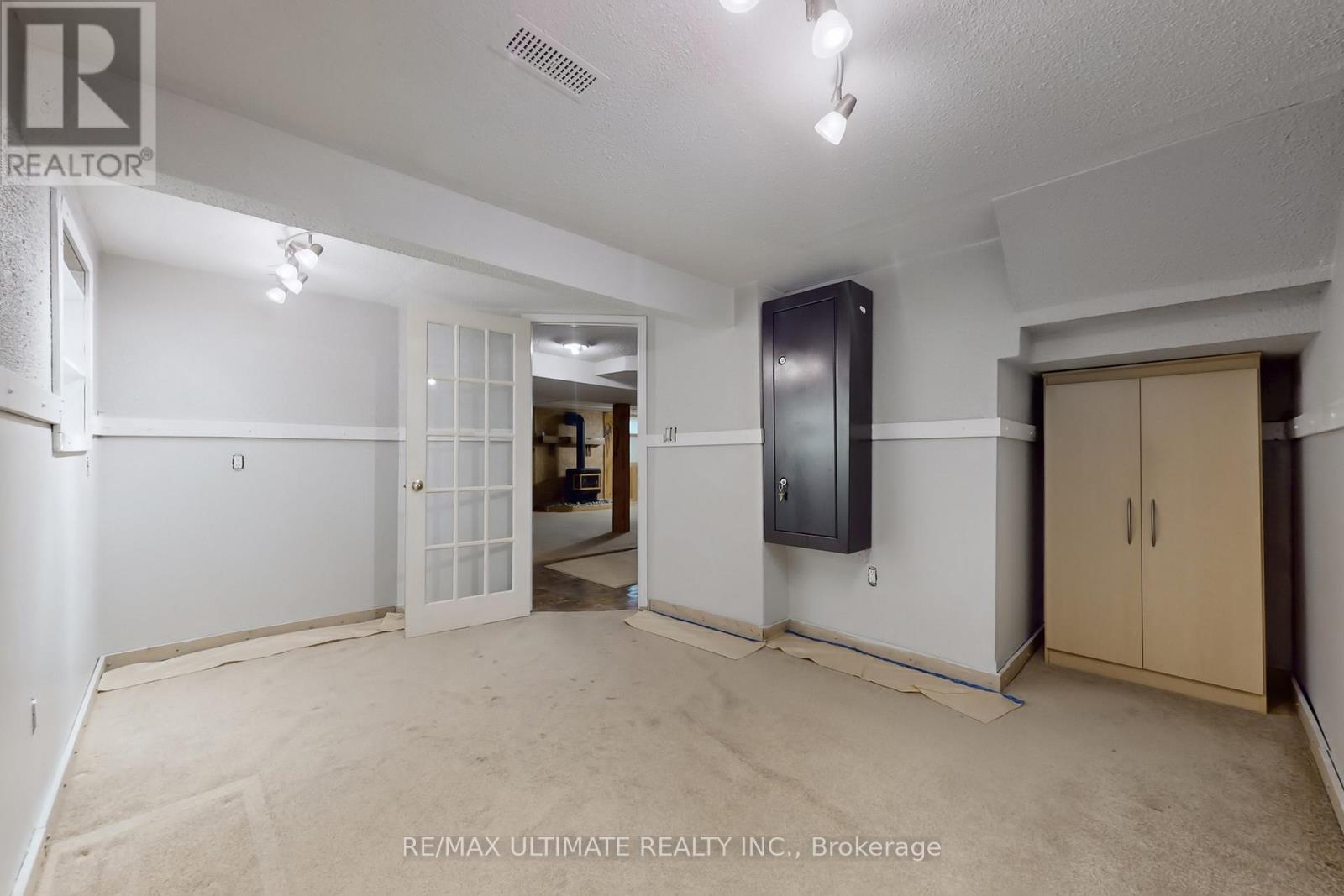 Geb - 96 Lakeshore Road, St. Catharines, Ontario  L2N 2T5 - Photo 37 - X12497448