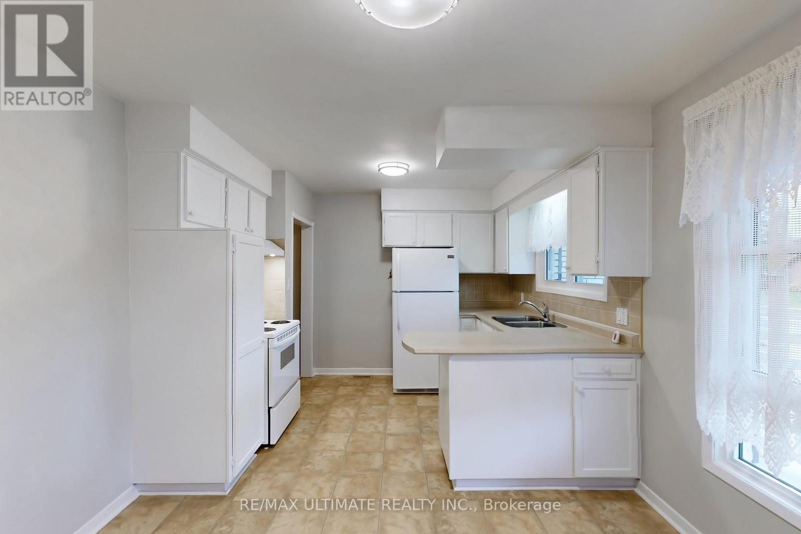 Geb - 96 Lakeshore Road, St. Catharines, Ontario  L2N 2T5 - Photo 50 - X12497448