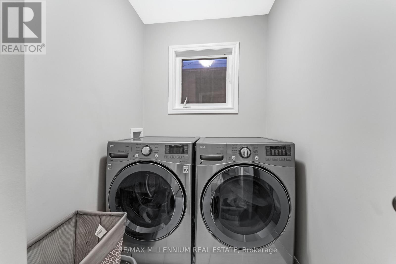 327 Ballinville Circle, Ottawa, Ontario  K4M 0E2 - Photo 38 - X12497494