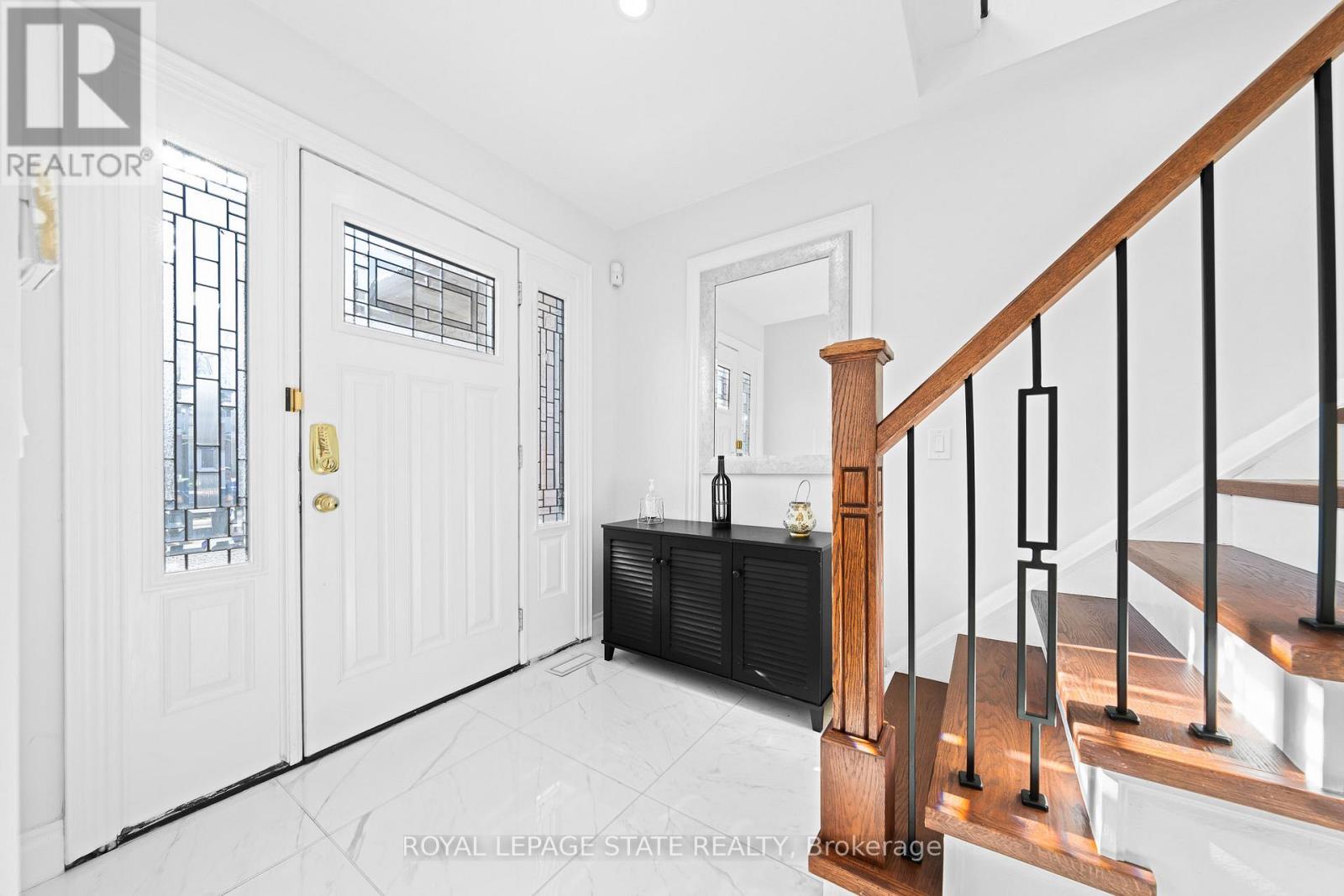 46 Novoco Drive, Hamilton, Ontario  L9C 7E8 - Photo 11 - X12497550