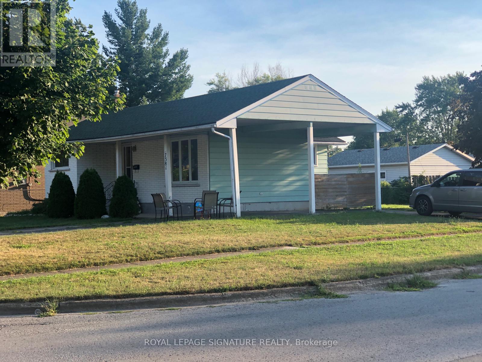 7381 Marieclaude Avenue, Niagara Falls, Ontario  L2G 5M1 - Photo 2 - X12497580