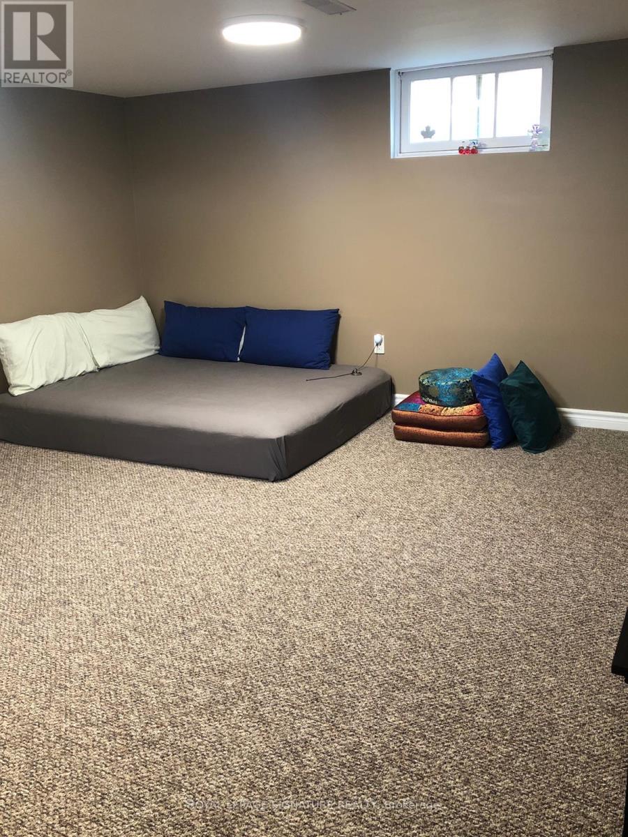 7381 Marieclaude Avenue, Niagara Falls, Ontario  L2G 5M1 - Photo 21 - X12497580