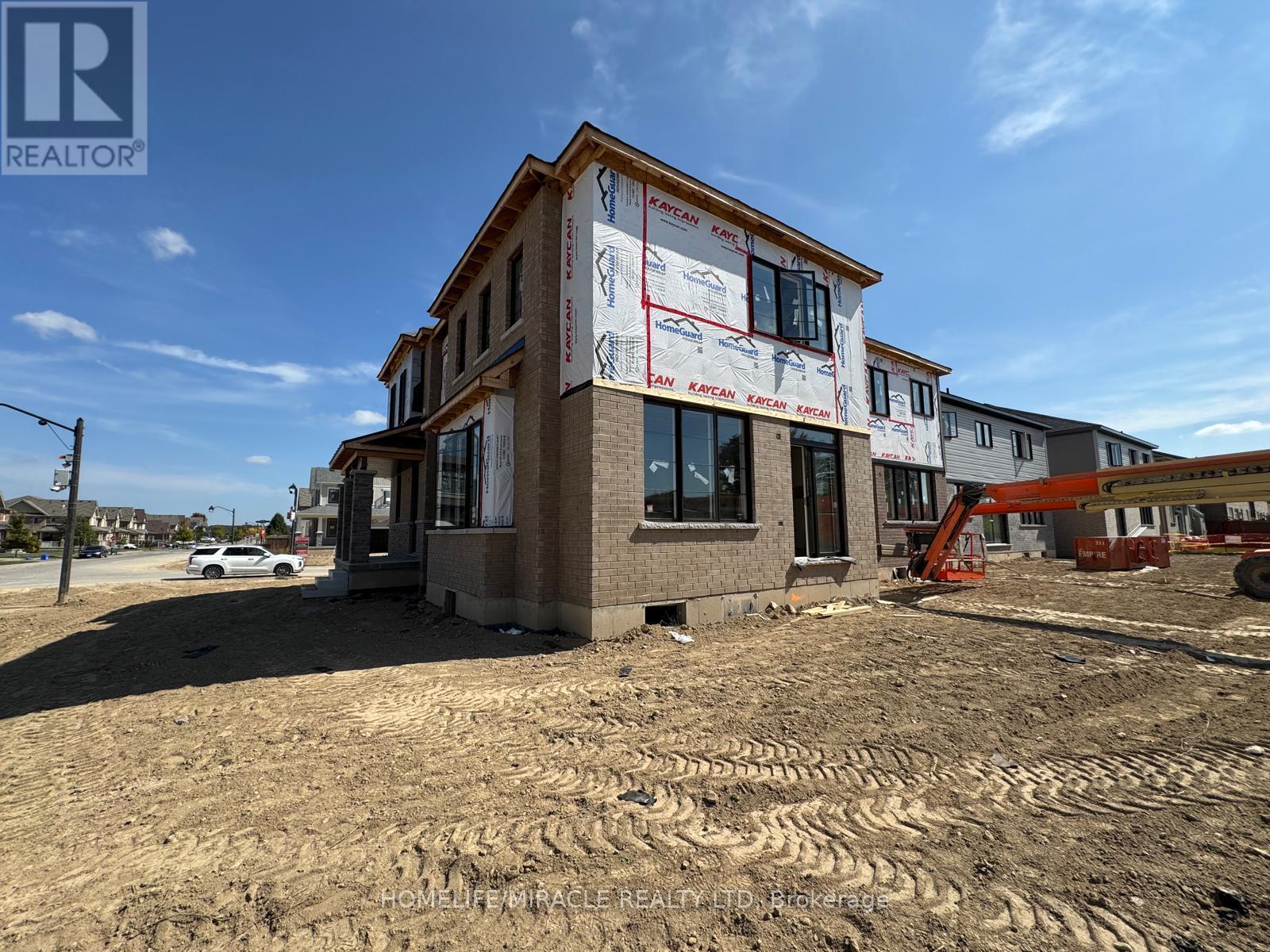 2 Wilmot Road, Brantford, Ontario  N3T 0K8 - Photo 3 - X12497830