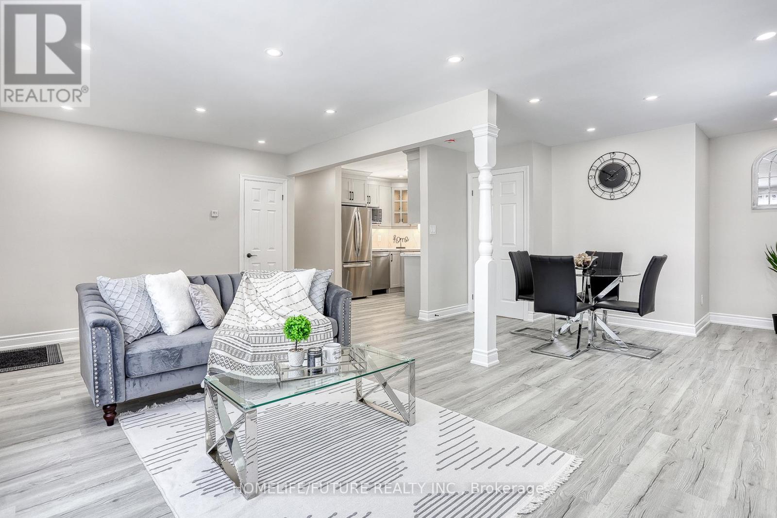 602 Finucane Street, Oshawa, Ontario  L1J 5L6 - Photo 8 - E12498030