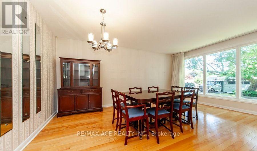 Main - 61 Lord Roberts Drive, Toronto, Ontario  M1K 3W1 - Photo 5 - E12498036