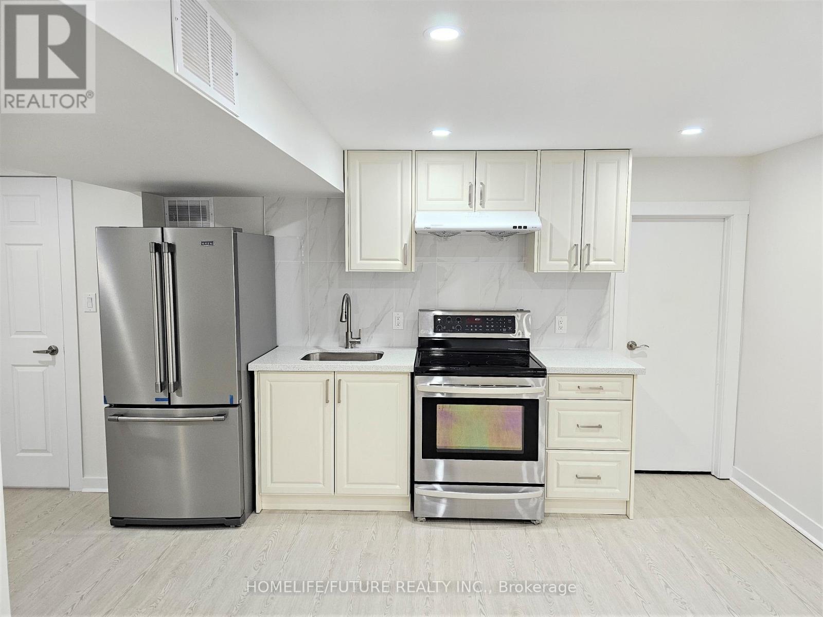 602 Finucane Street, Oshawa, Ontario  L1J 5L6 - Photo 34 - E12498044