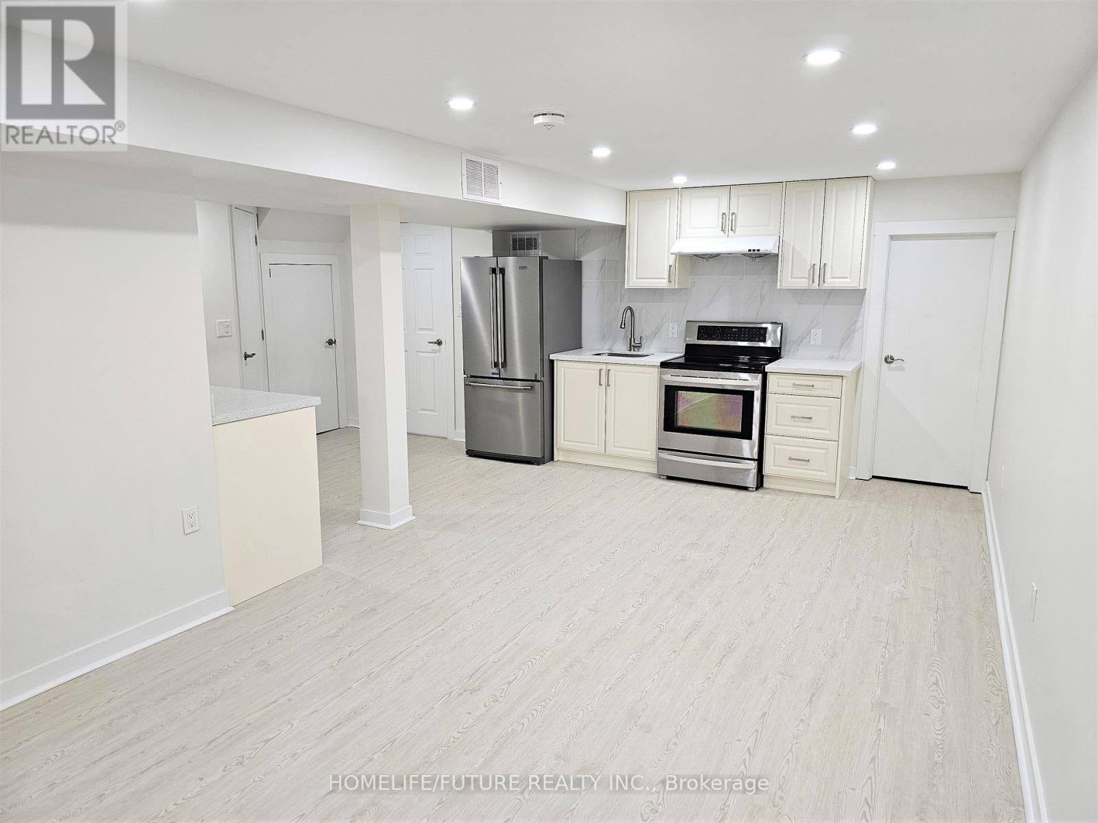 602 Finucane Street, Oshawa, Ontario  L1J 5L6 - Photo 35 - E12498044