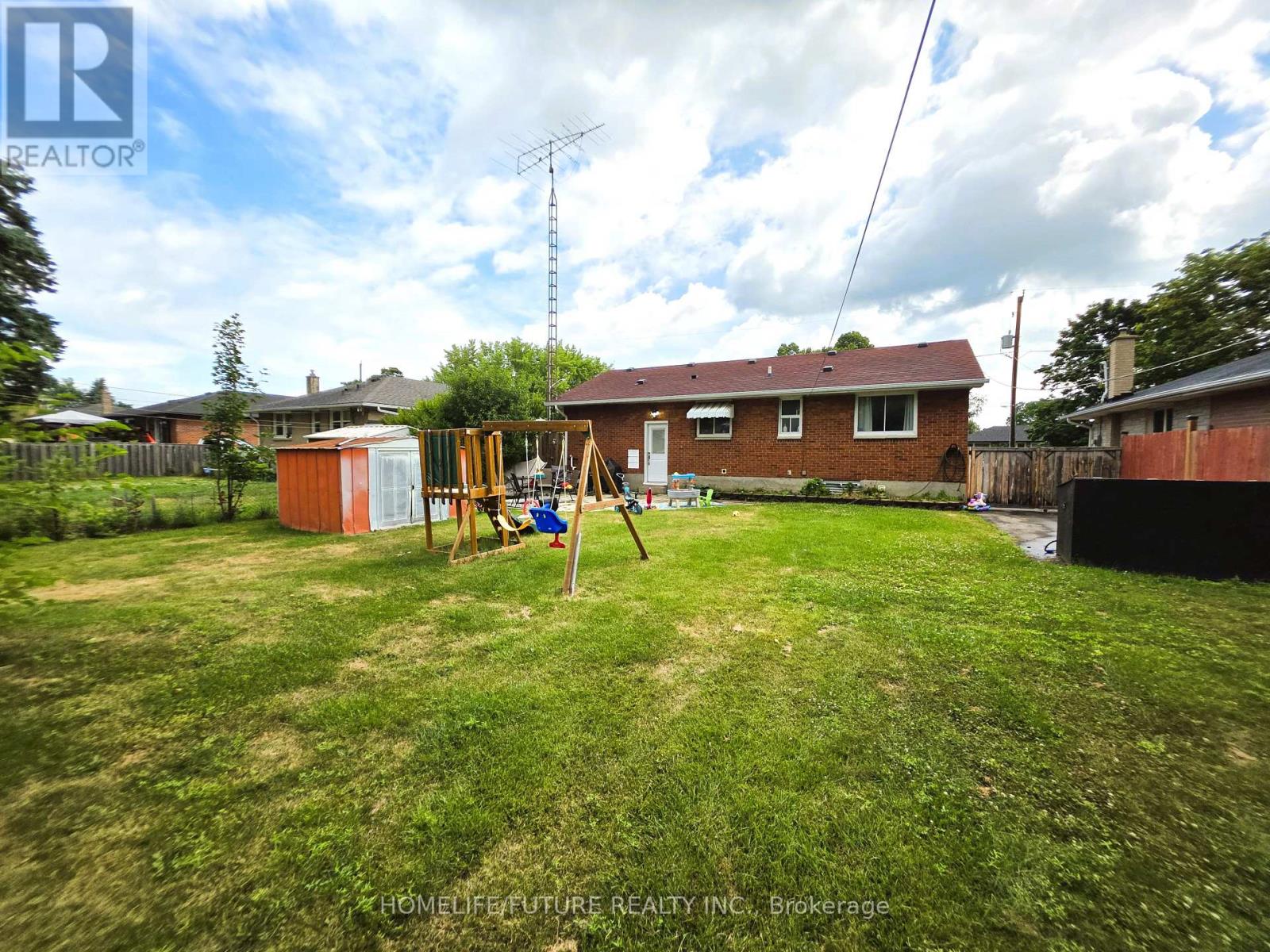 602 Finucane Street, Oshawa, Ontario  L1J 5L6 - Photo 40 - E12498044