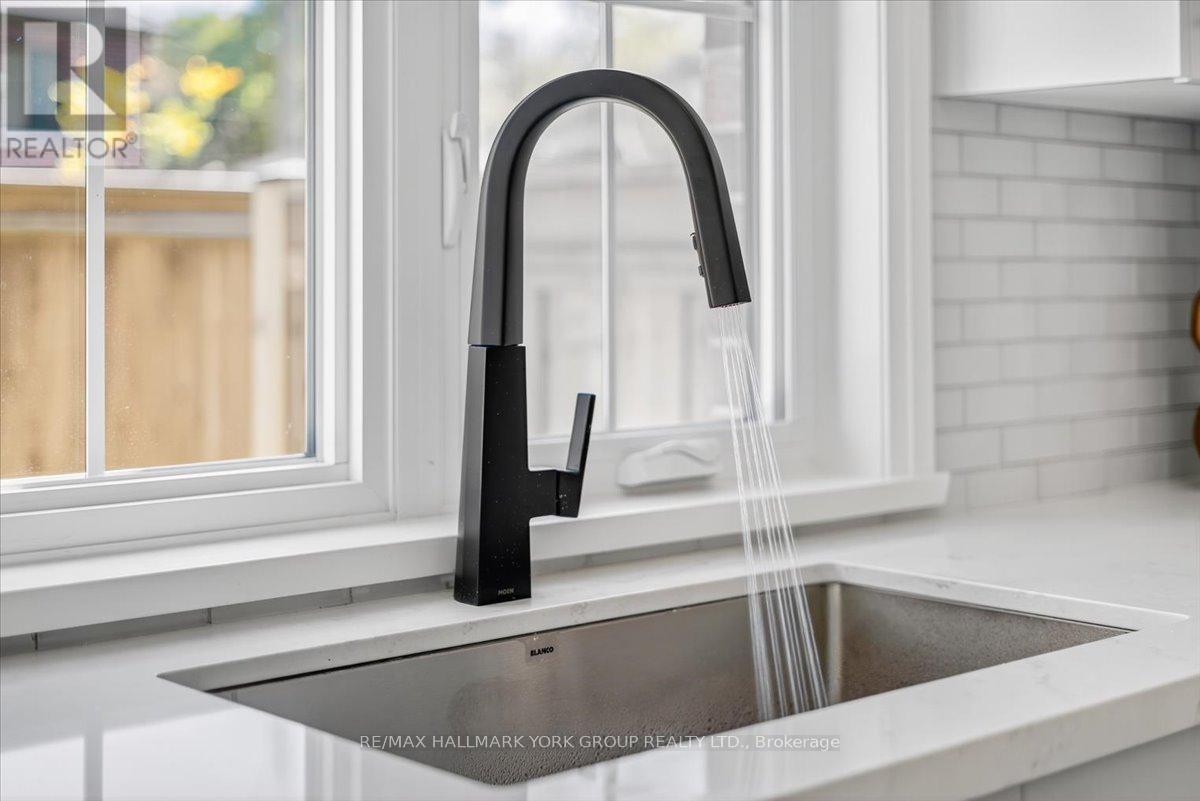 5 John Carter Way, Markham (Vinegar Hill), Ontario  L3P 0P7 - Photo 12 - N12498034