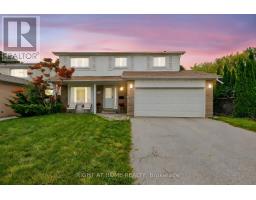 16 Mayvern Crescent, Richmond Hill (North Richvale), Ca