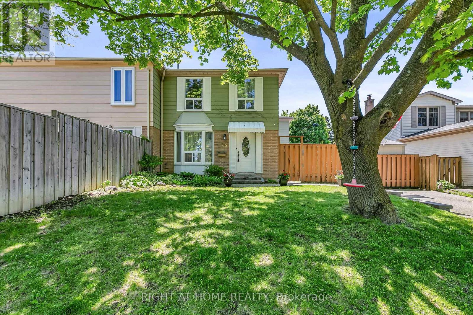 25 CASTLE ROCK DRIVE, Richmond Hill, Ontario