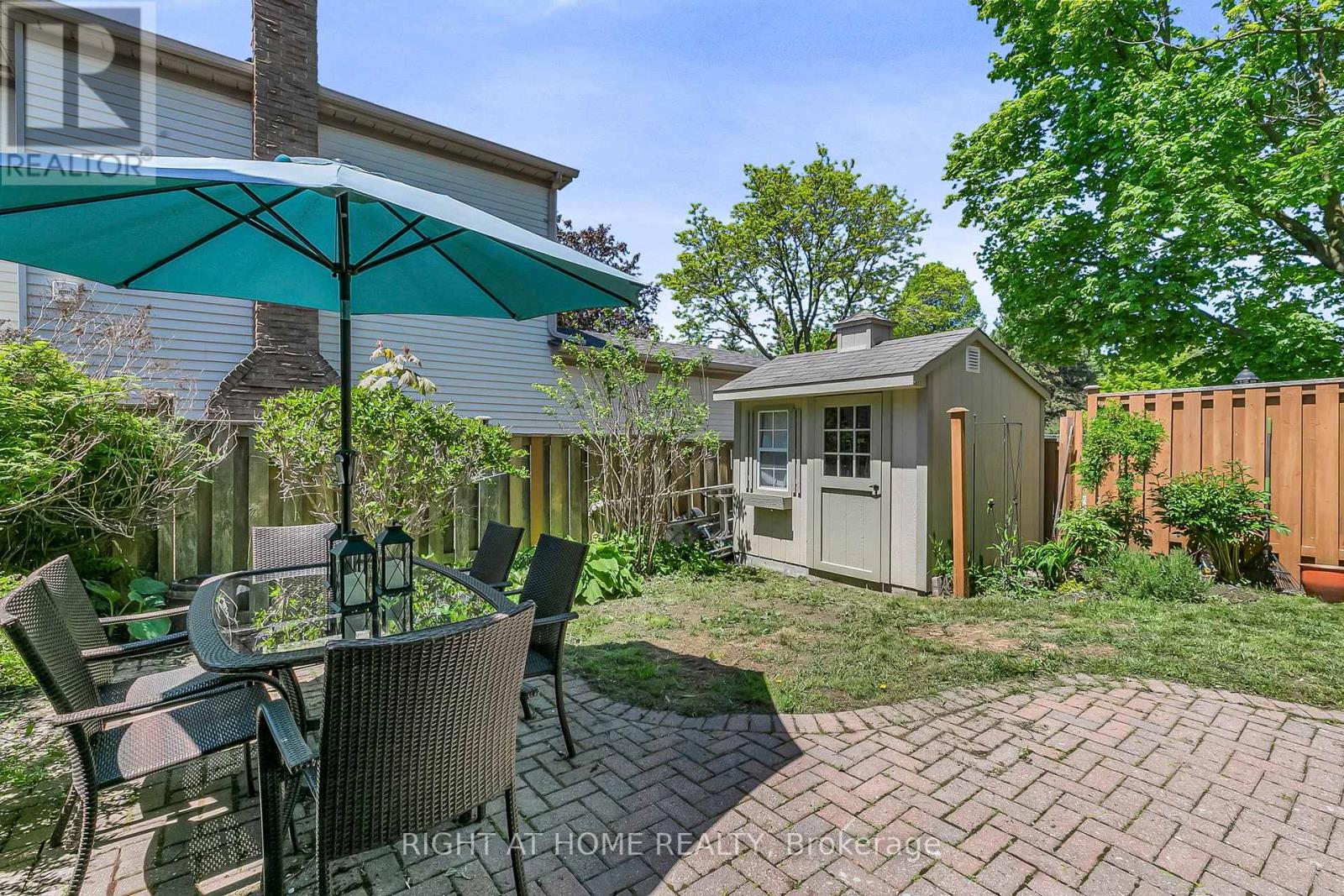 25 Castle Rock Drive, Richmond Hill (North Richvale), Ontario  L4C 5A3 - Photo 30 - N12498076