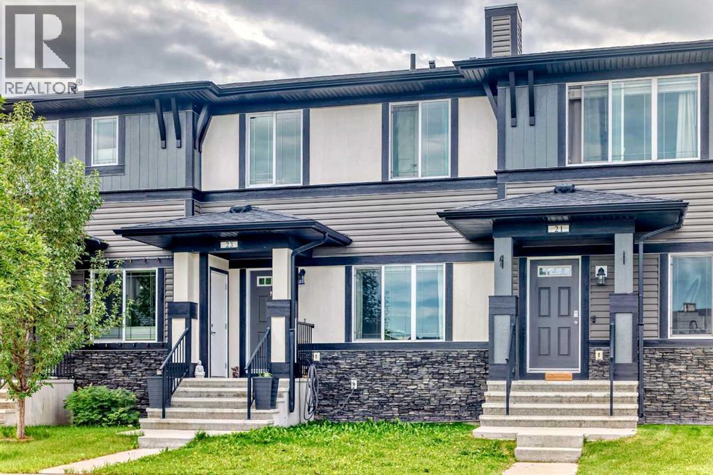 23 Belgian Link, Cochrane, Alberta  T4C 0M3 - Photo 2 - A2247720