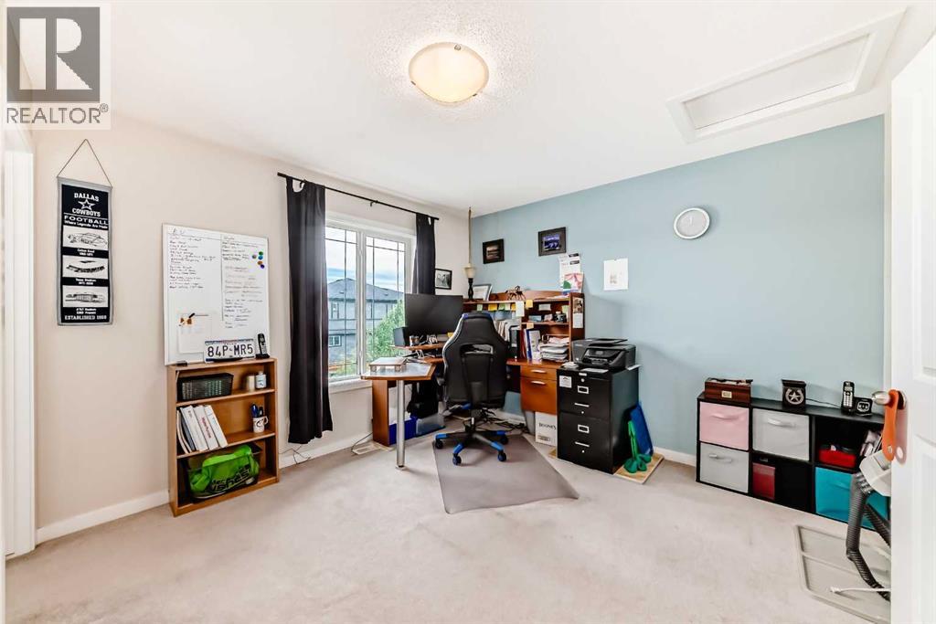 23 Belgian Link, Cochrane, Alberta  T4C 0M3 - Photo 15 - A2247720