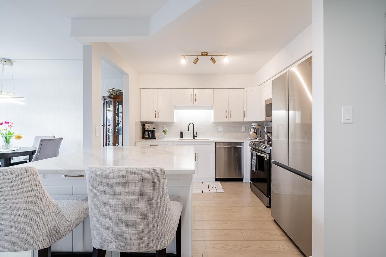 301 31955 Old Yale Road, Abbotsford, British Columbia  V2T 4N1 - Photo 9 - R3063633