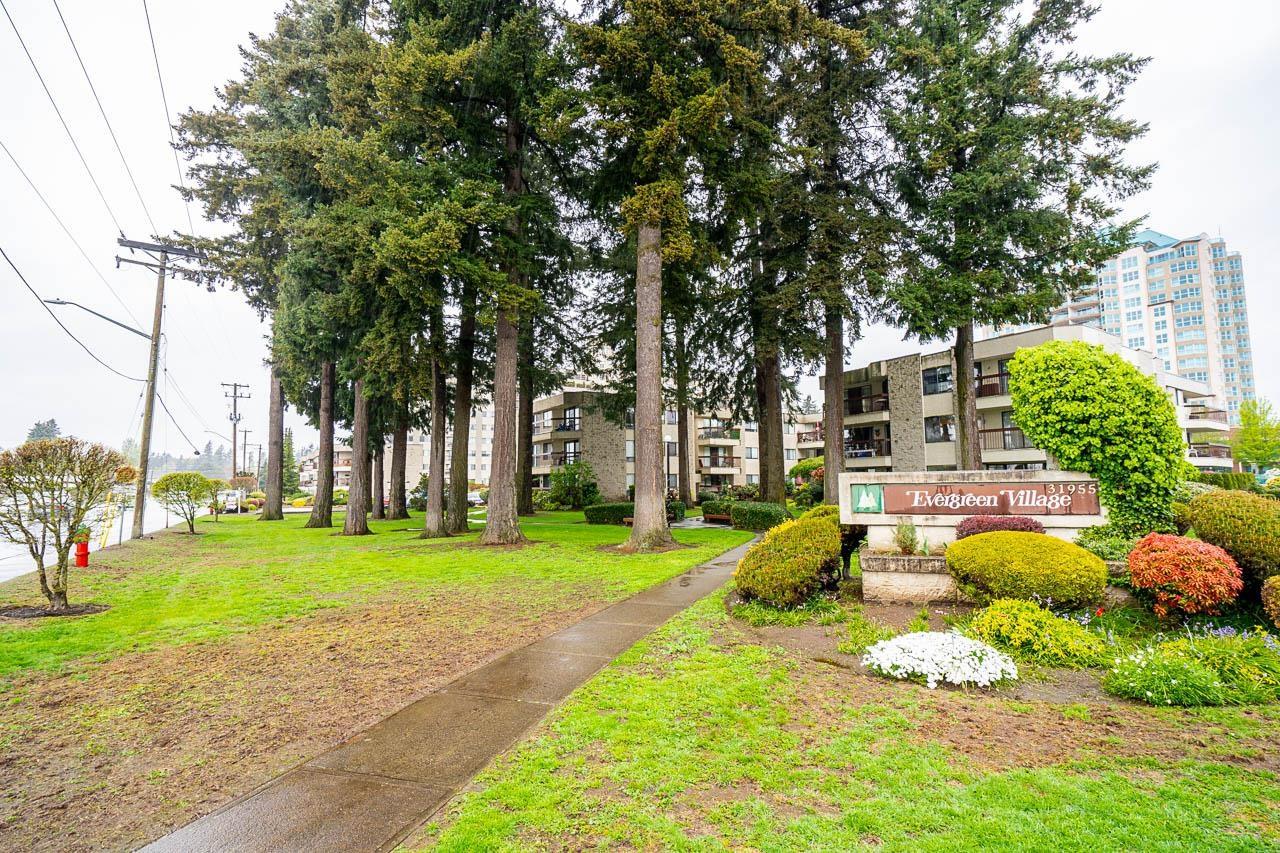 301 31955 Old Yale Road, Abbotsford, British Columbia  V2T 4N1 - Photo 5 - R3063633