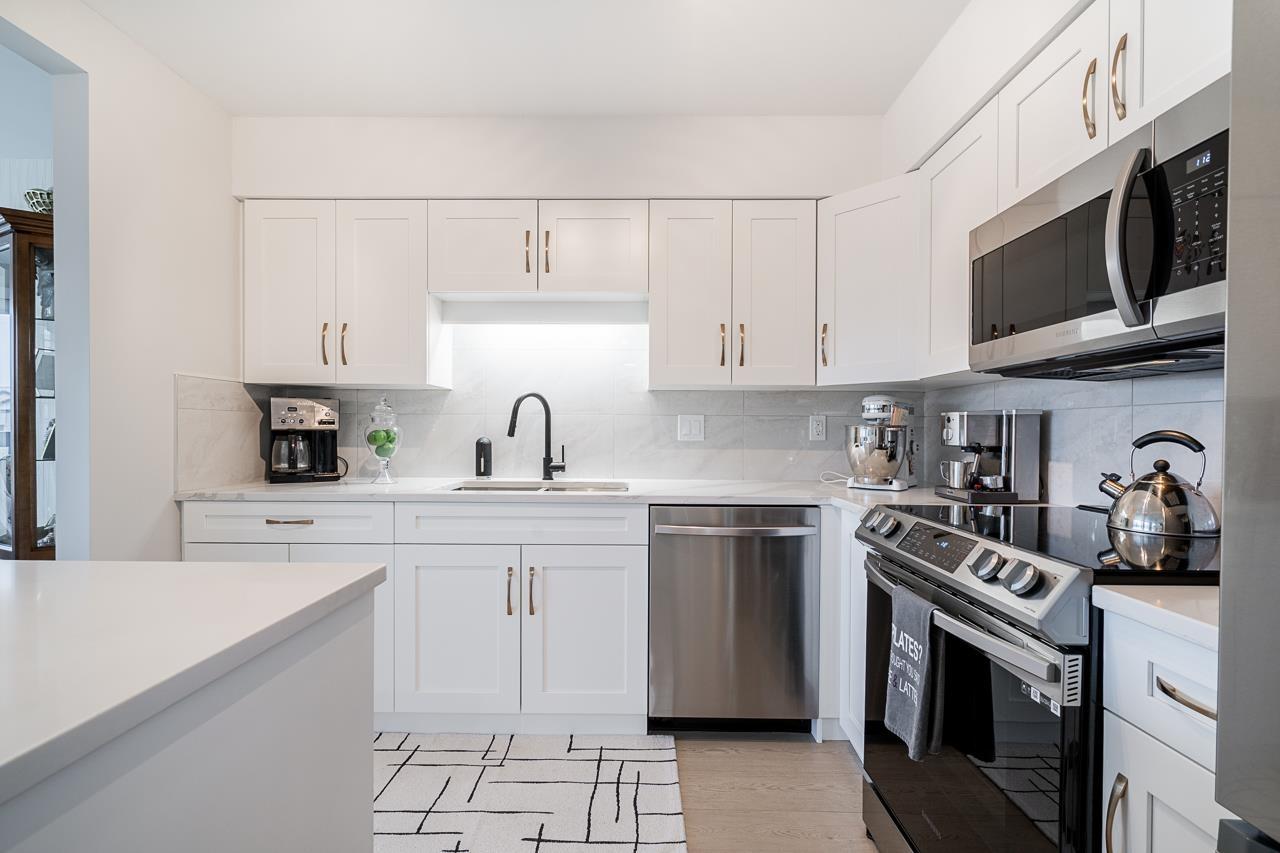 301 31955 Old Yale Road, Abbotsford, British Columbia  V2T 4N1 - Photo 10 - R3063633