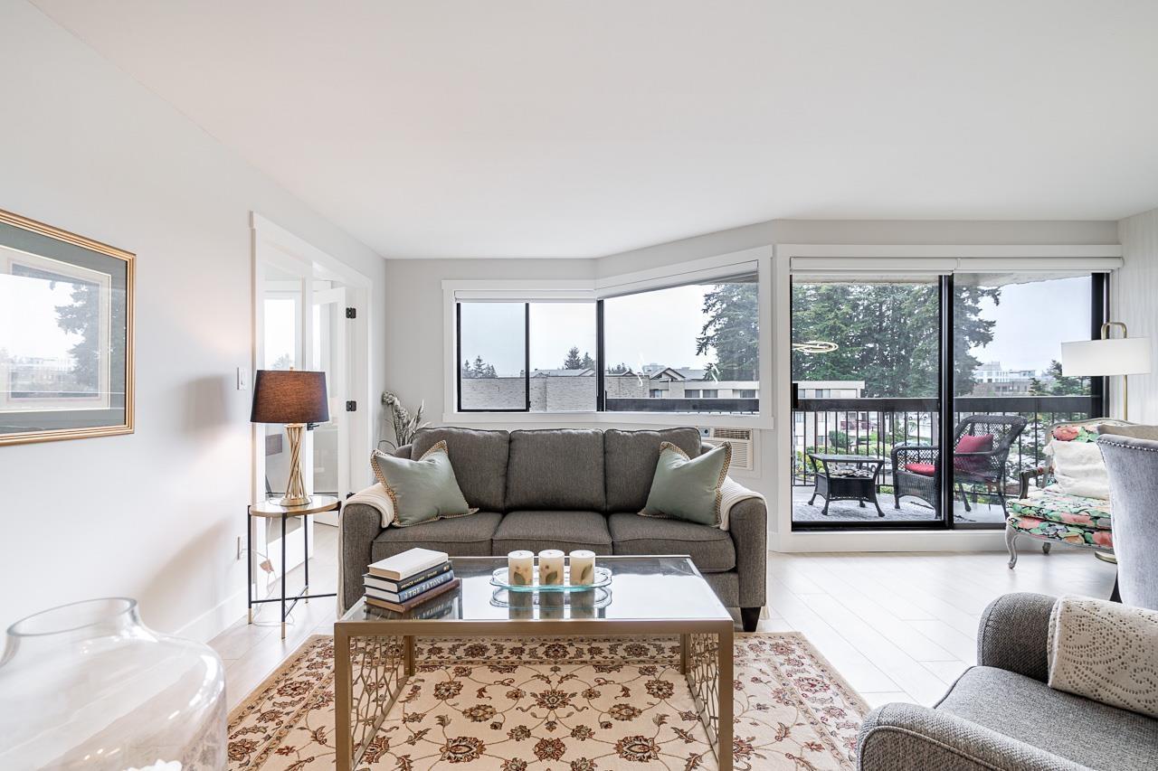 301 31955 Old Yale Road, Abbotsford, British Columbia  V2T 4N1 - Photo 2 - R3063633