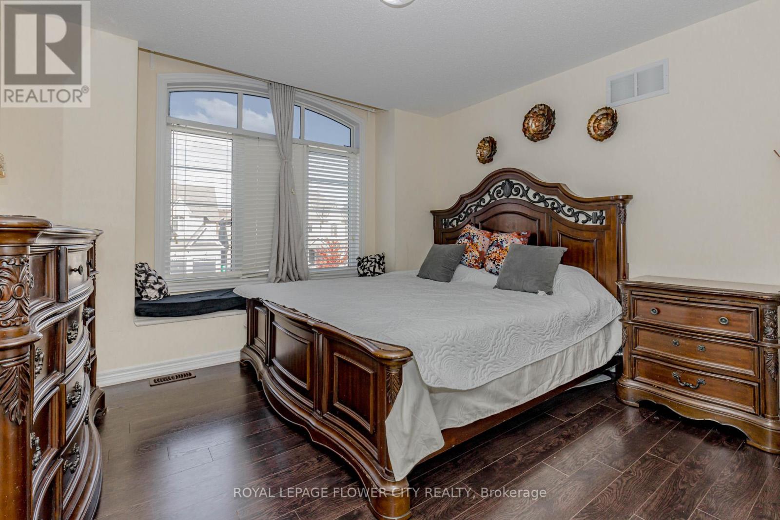 49 Squire Ellis Drive, Brampton, Ontario  L6P 4C2 - Photo 24 - W12498018