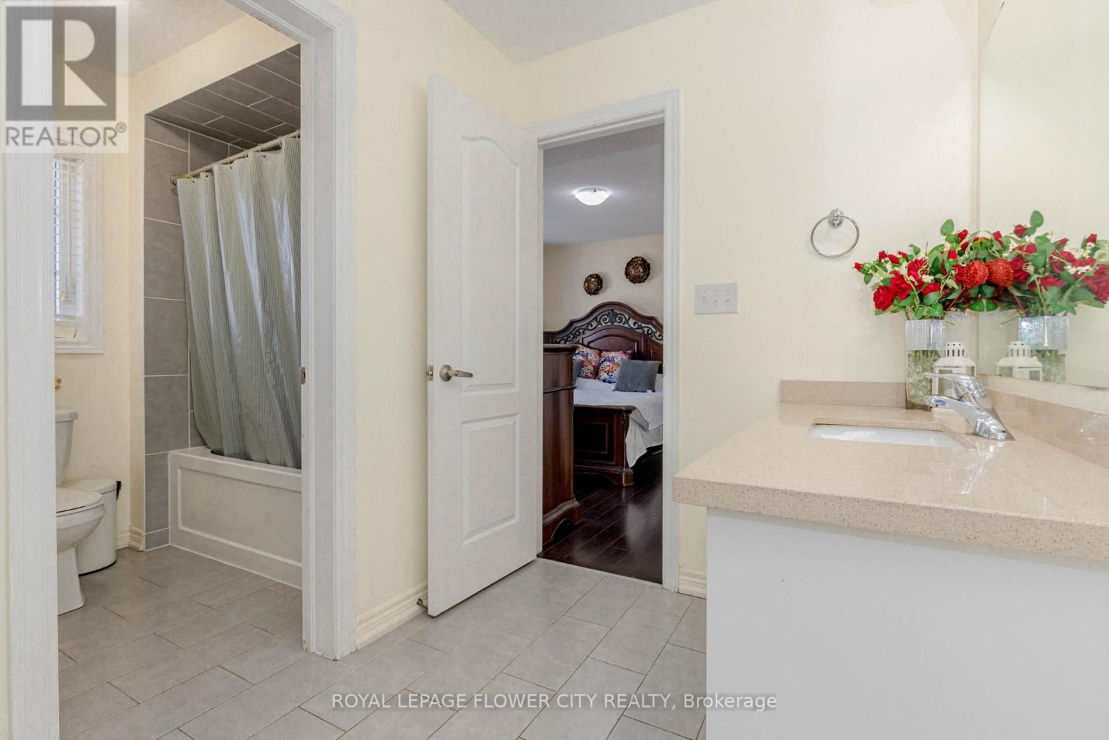 49 Squire Ellis Drive, Brampton, Ontario  L6P 4C2 - Photo 27 - W12498018