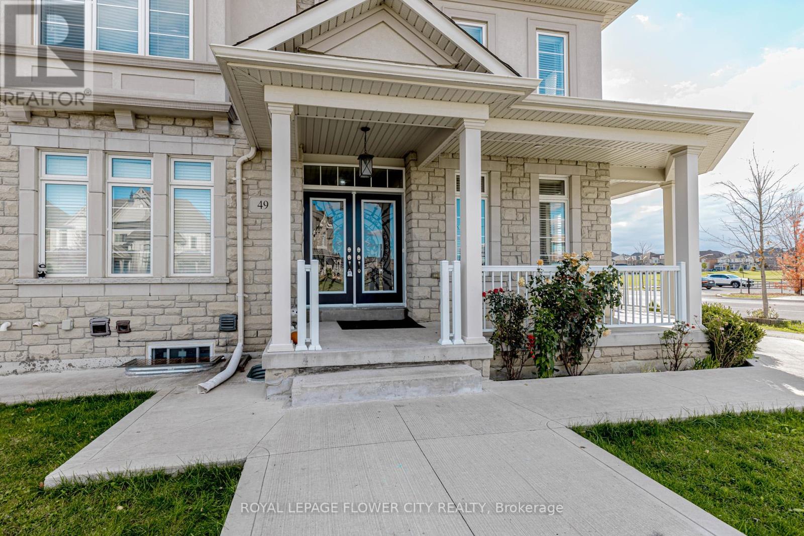 49 Squire Ellis Drive, Brampton, Ontario  L6P 4C2 - Photo 3 - W12498018