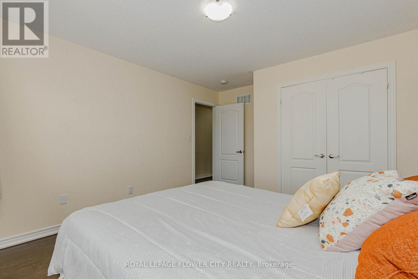 49 Squire Ellis Drive, Brampton, Ontario  L6P 4C2 - Photo 32 - W12498018