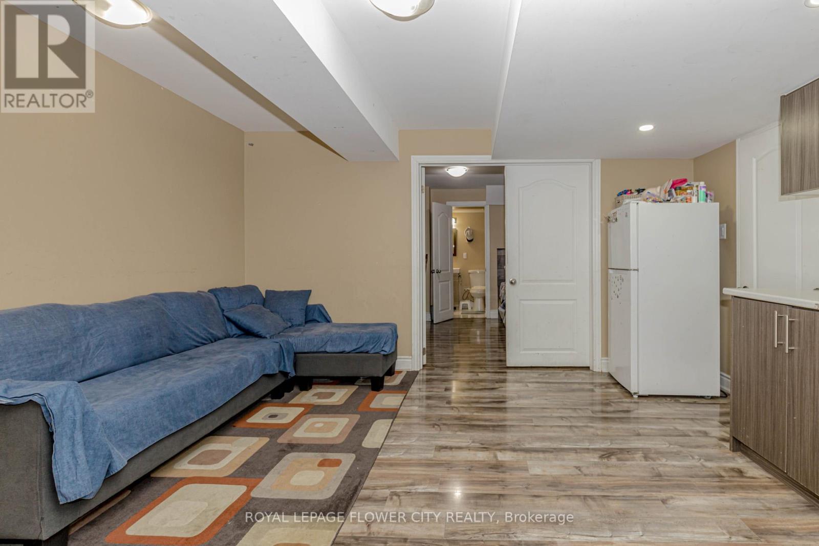 49 Squire Ellis Drive, Brampton, Ontario  L6P 4C2 - Photo 40 - W12498018