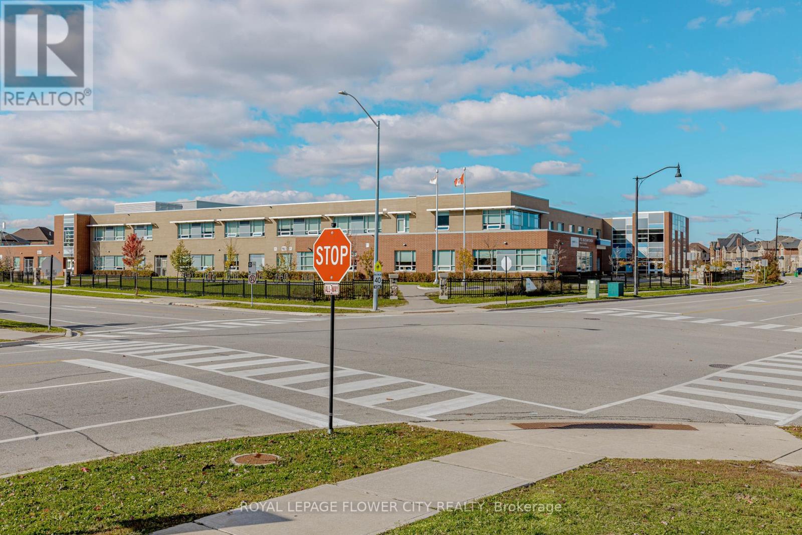 49 Squire Ellis Drive, Brampton, Ontario  L6P 4C2 - Photo 50 - W12498018