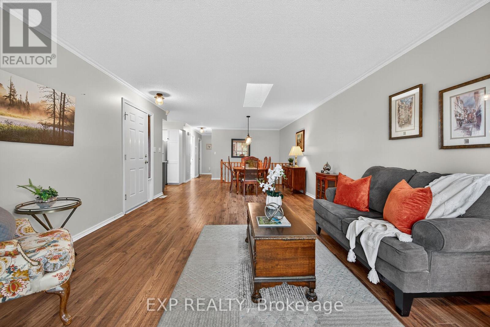 2 - 20 Courtland Drive, Brantford, Ontario  N3R 7Y2 - Photo 14 - X12498042