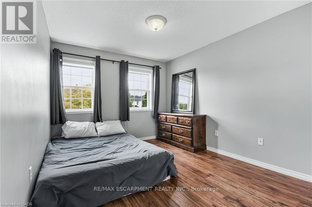 5 Mavin Street, Brantford, Ontario  N3T 6N1 - Photo 24 - X12498054