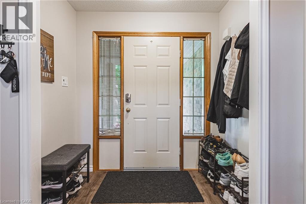 185 Comfort Court, Hamilton, Ontario  L0R 1W0 - Photo 5 - 40784674