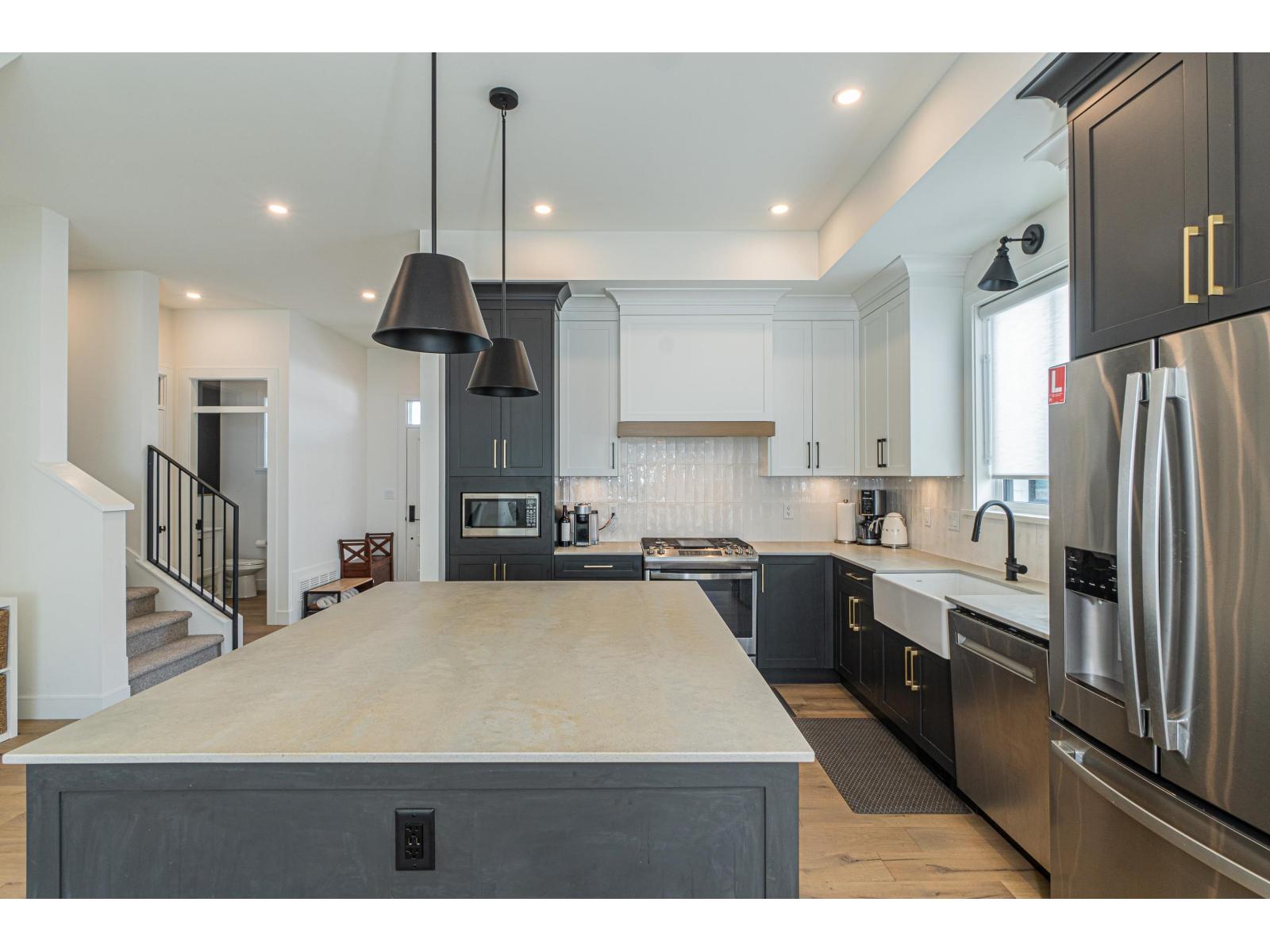 19656 76b Avenue, Langley, British Columbia  V2Y 3T4 - Photo 7 - R3063527