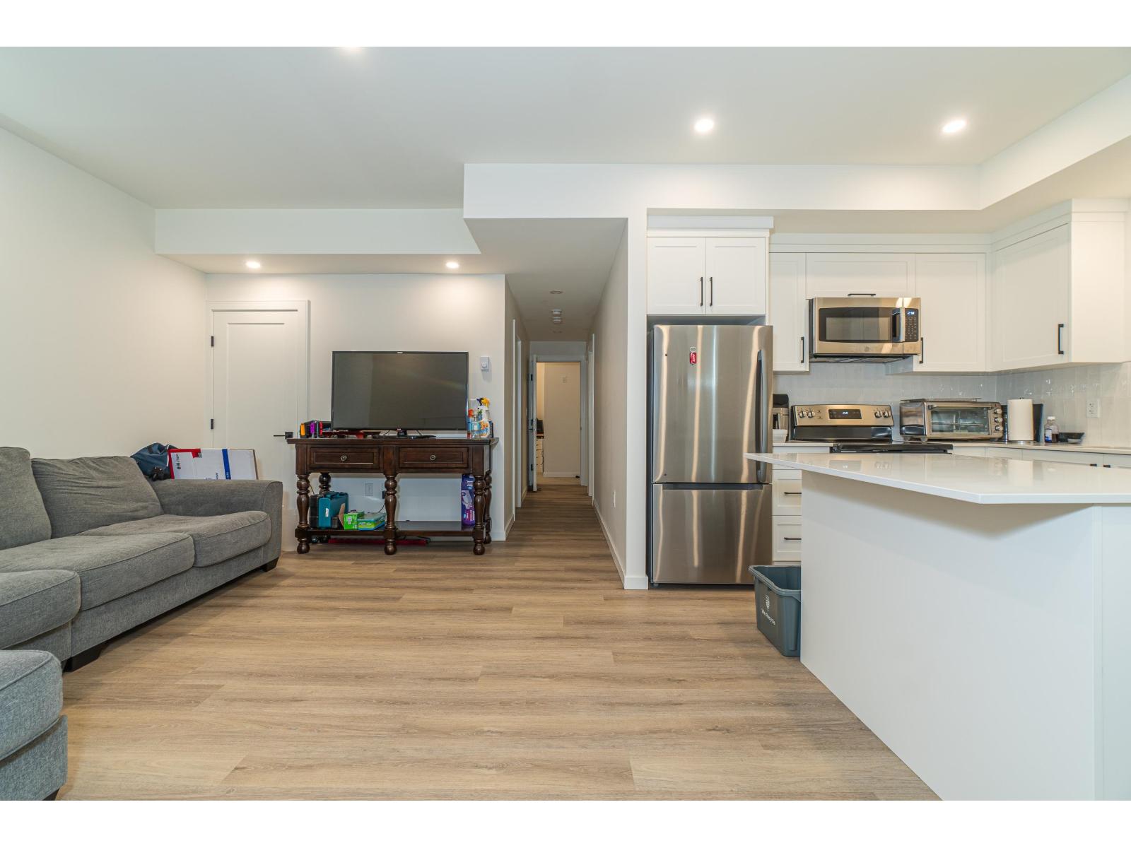 19656 76b Avenue, Langley, British Columbia  V2Y 3T4 - Photo 30 - R3063527