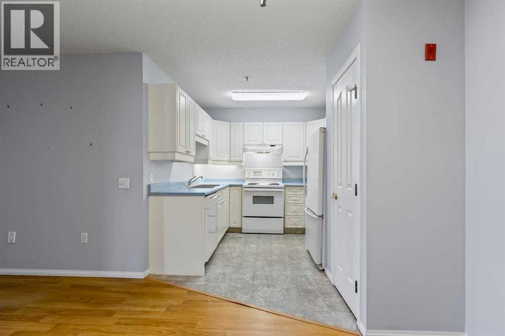 1110, 1818 Simcoe Boulevard Sw, Calgary, Alberta  T3H 3L9 - Photo 8 - A2261693