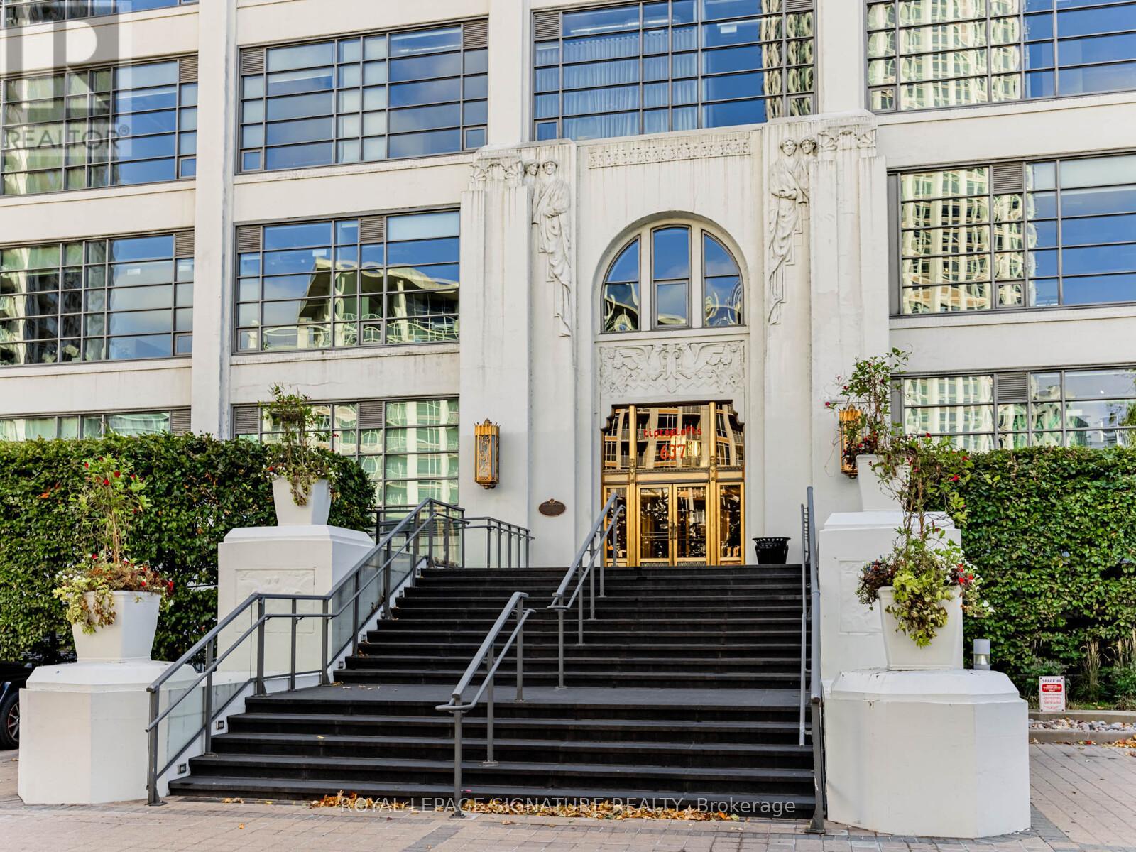 223 - 637 Lake Shore Boulevard W, Toronto, Ontario  M5V 3J6 - Photo 2 - C12498098