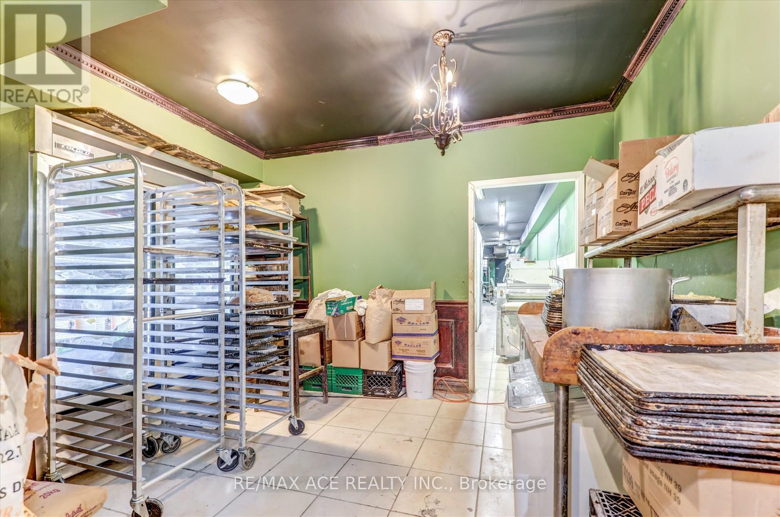 589 Parliament Street E, Toronto (North St. James Town), Ontario  M4X 1P9 - Photo 18 - C12498112