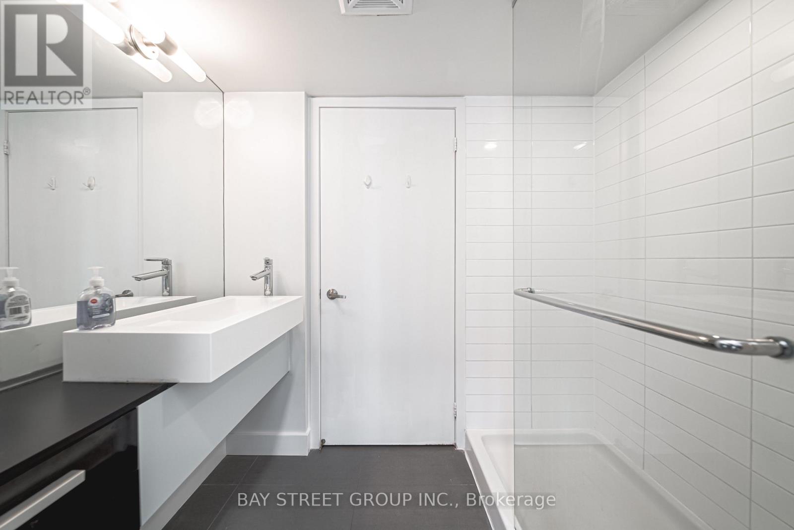 2807 - 38 Dan Leckie Way, Toronto, Ontario  M5V 2V6 - Photo 16 - C12498142