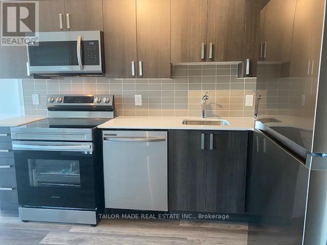 1410 - 1480 Bayly Street, Pickering, Ontario  L1W 0C2 - Photo 1 - E12498084